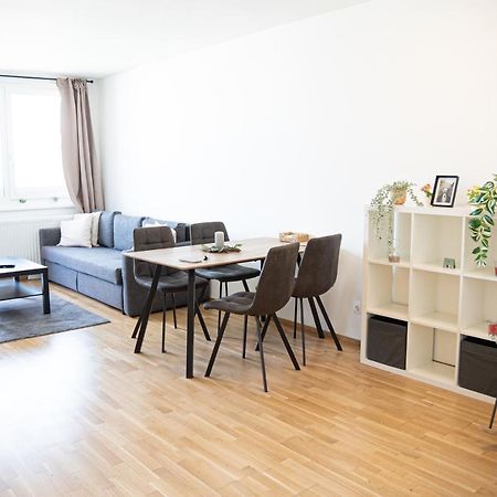 Bright & Modern - Balcony - Appartement Wenen Buitenkant foto